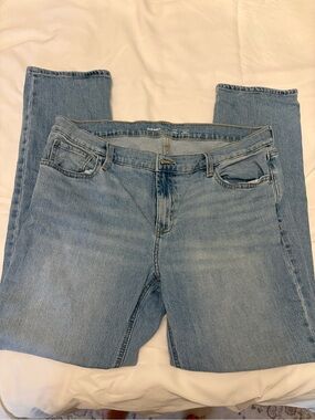 Old Navy WOW Boyfriend Jeans